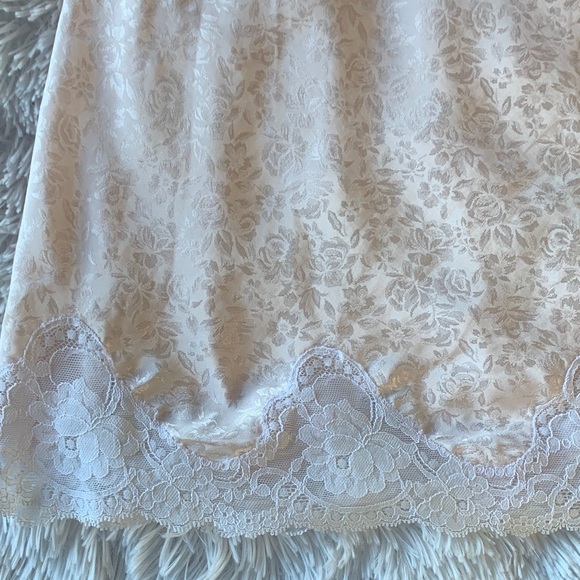 Vintage Christian Dior Petal Pink Lace Detail Slip - Picture 7 of 16